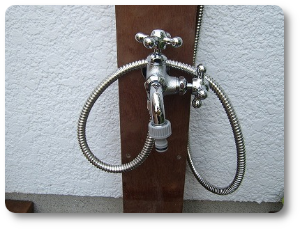 シャワー付き立水栓